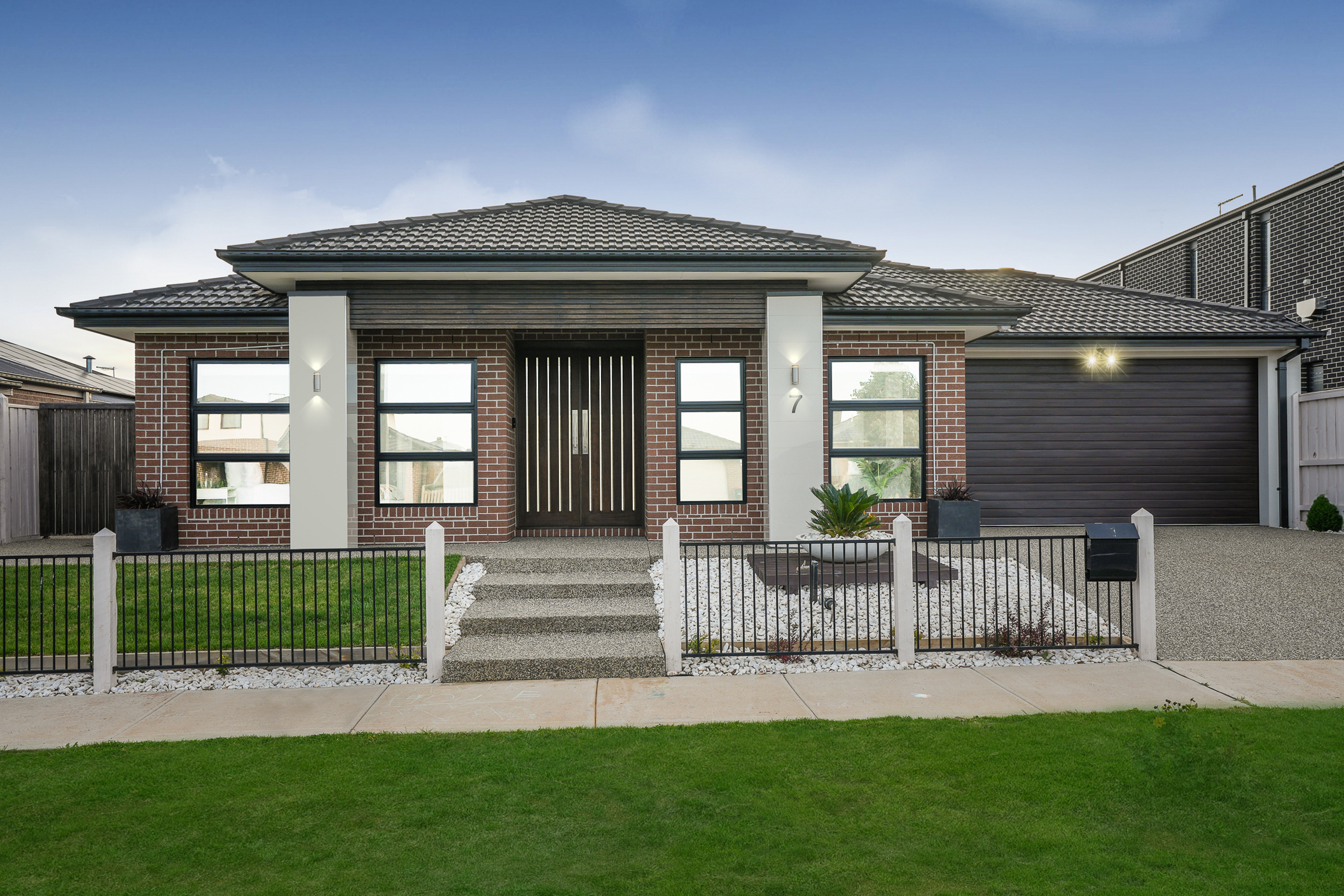 7 Carnation Drive, ROCKBANK  VIC  3335